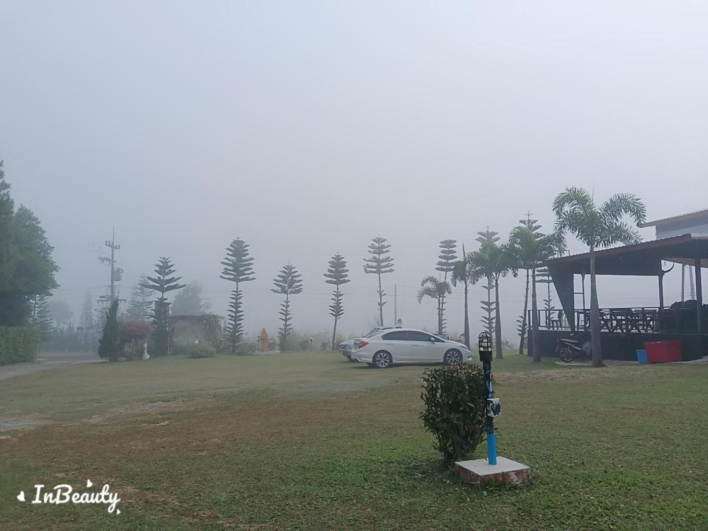 เฟรนด์แคมป์ Villa Khao Kho Exterior photo