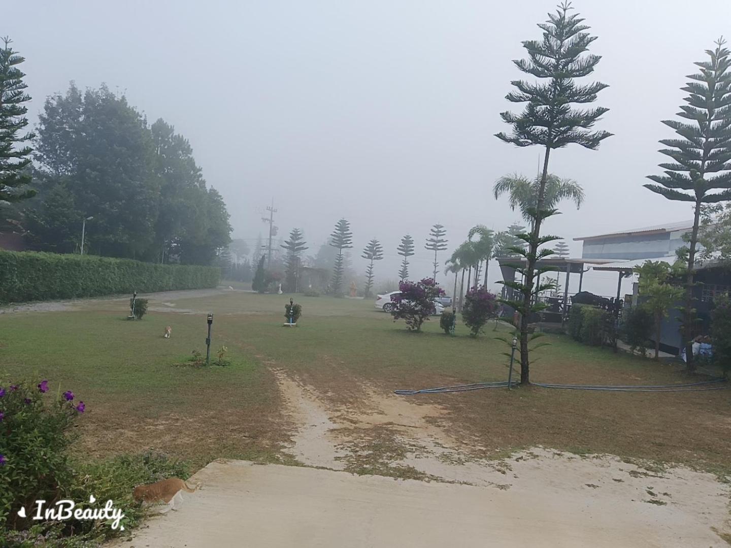 เฟรนด์แคมป์ Villa Khao Kho Exterior photo